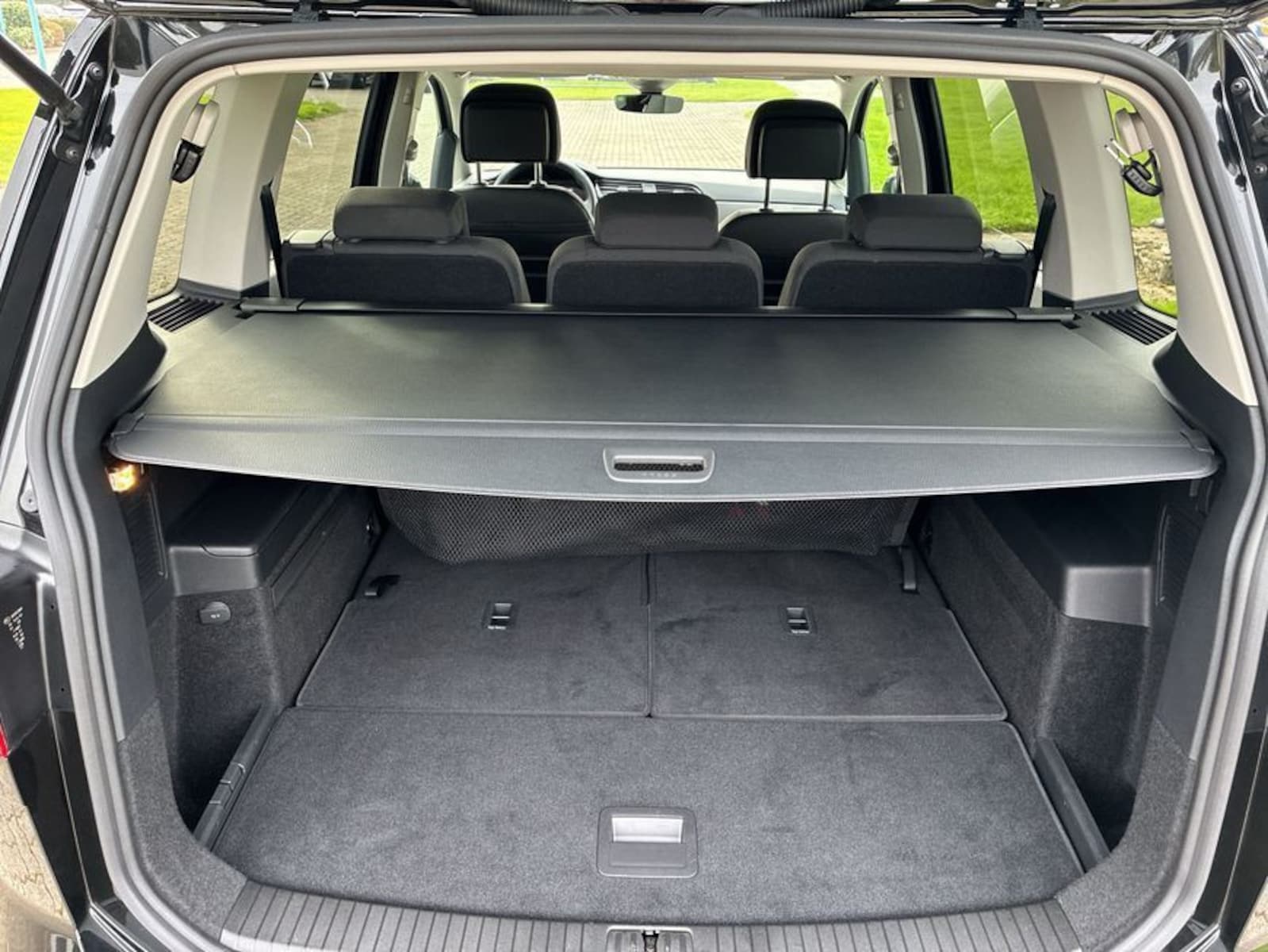 Volkswagen Touran – Bild 23