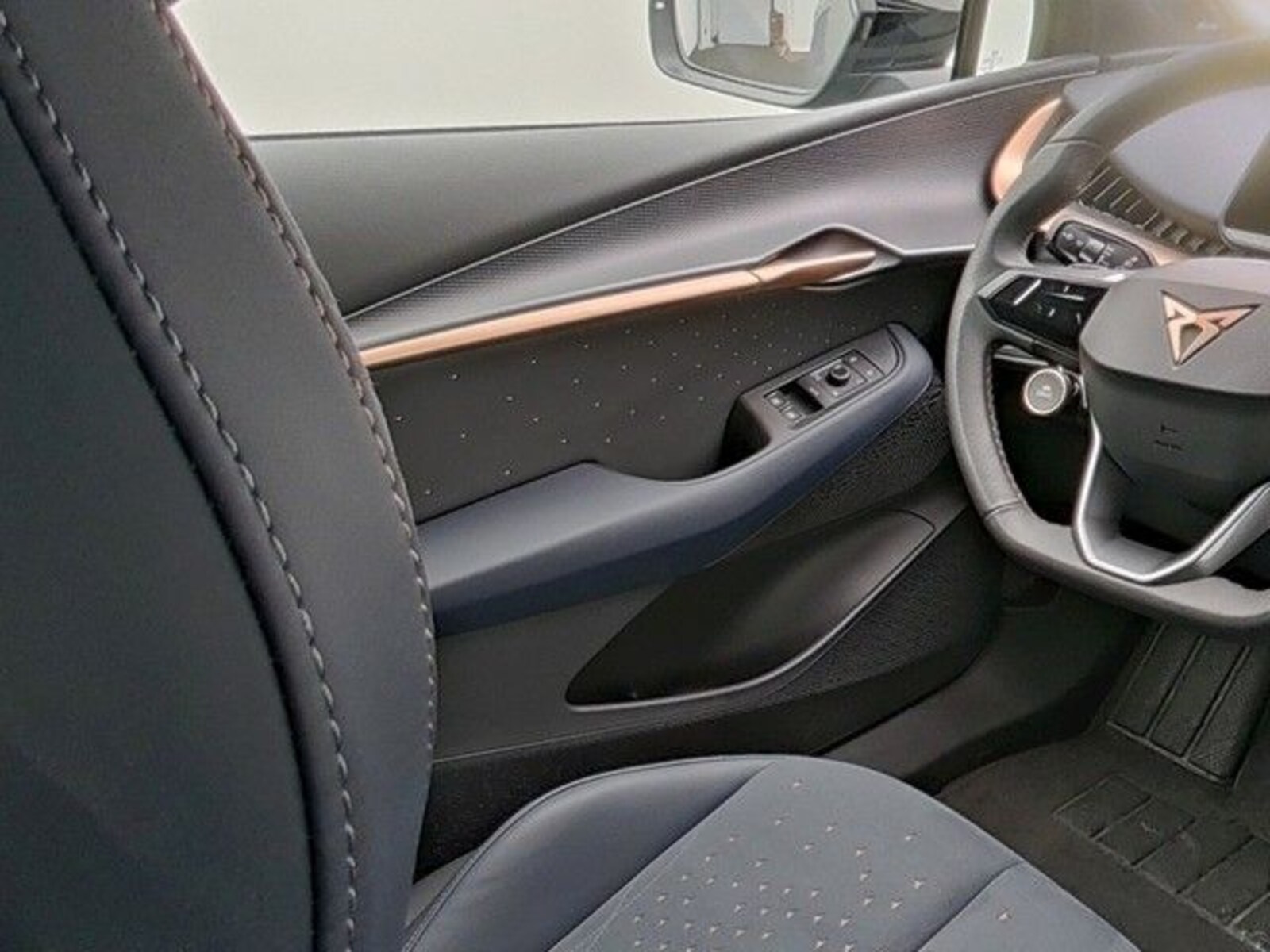 CUPRA Tavascan – Bild 15