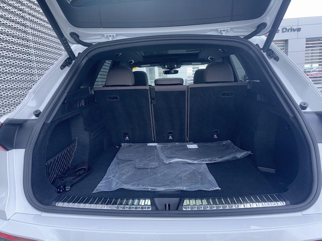 2025 Audi Q5 Premium - Photo 16