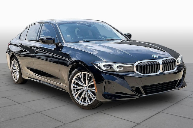 2023 BMW 330i