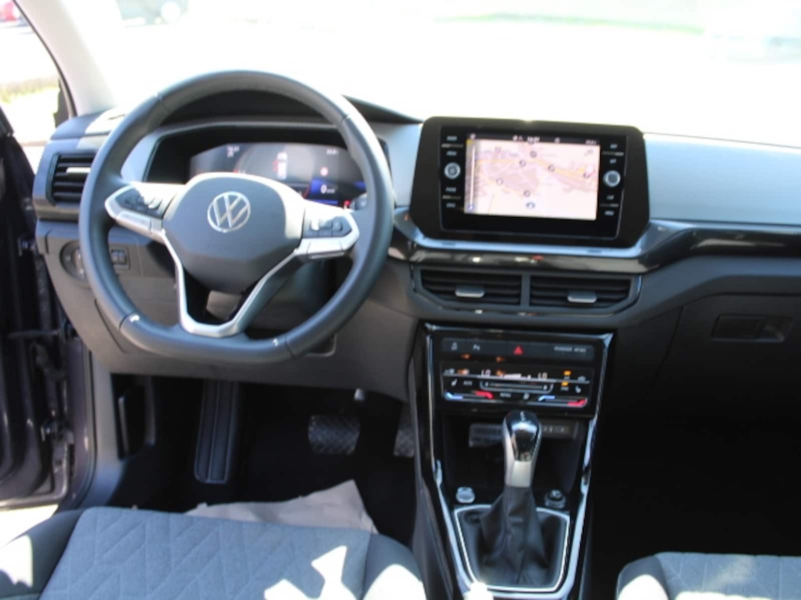 Volkswagen T-Cross – Bild 12