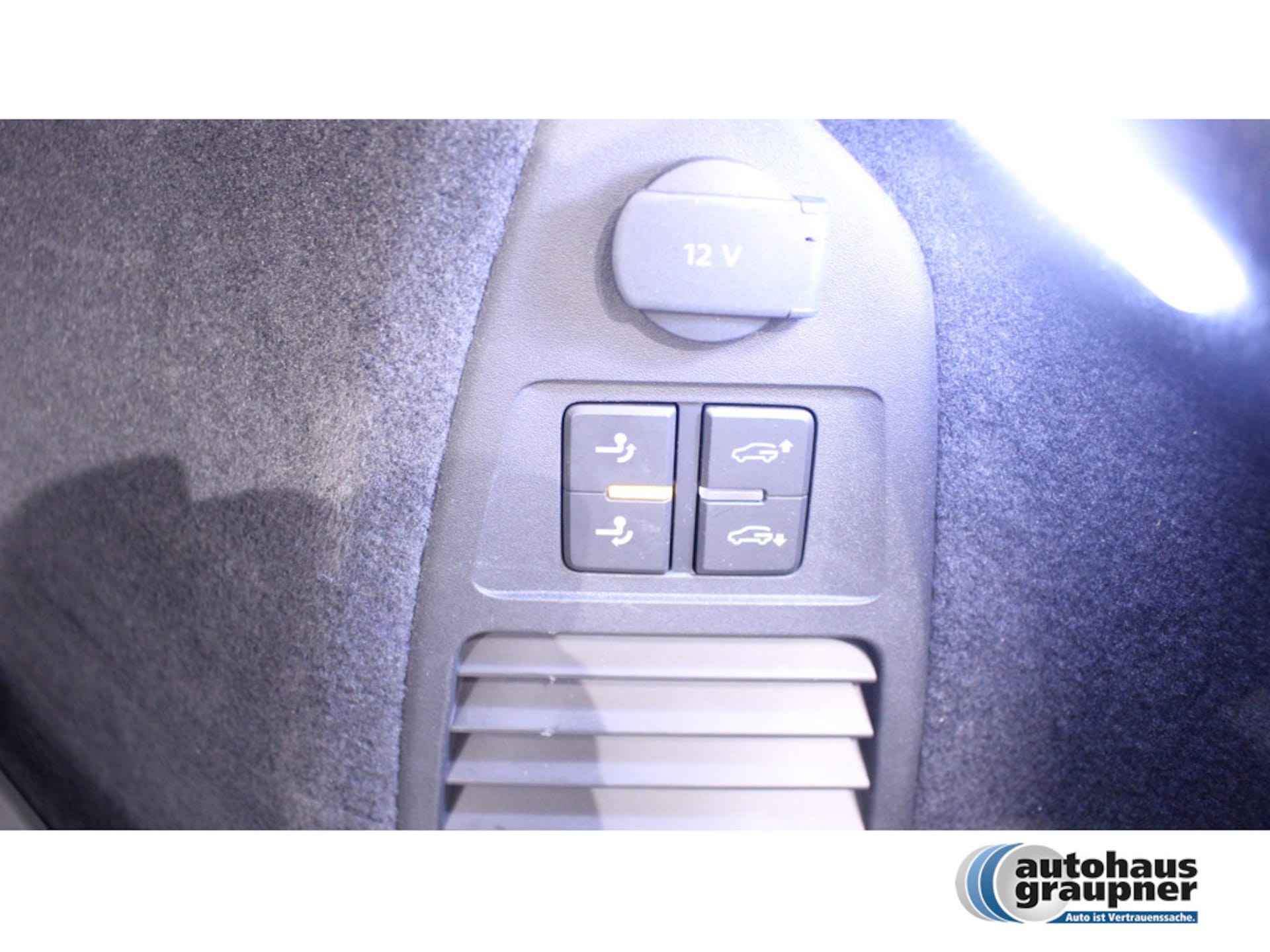 Volkswagen Touareg Atmosphere