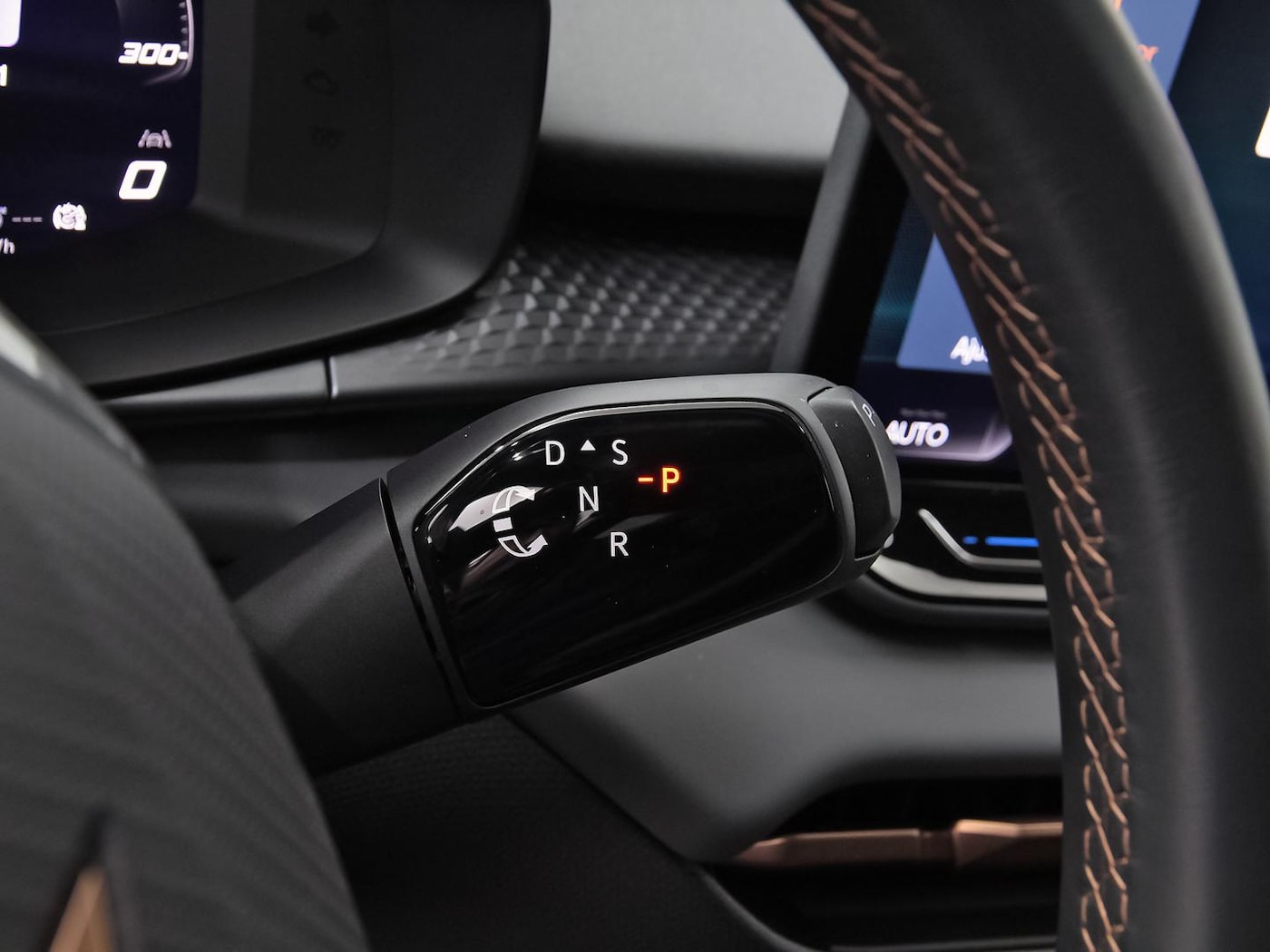 CUPRA Terramar 1.5 TSI e-Hybrid VZ DSG 200 kW (272 CV) — photo 16