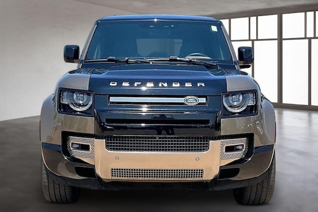 2023 Land Rover Defender