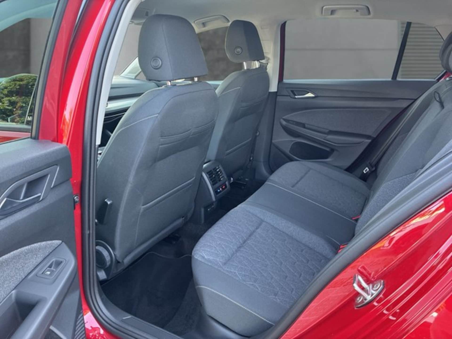 Volkswagen Golf MOVE