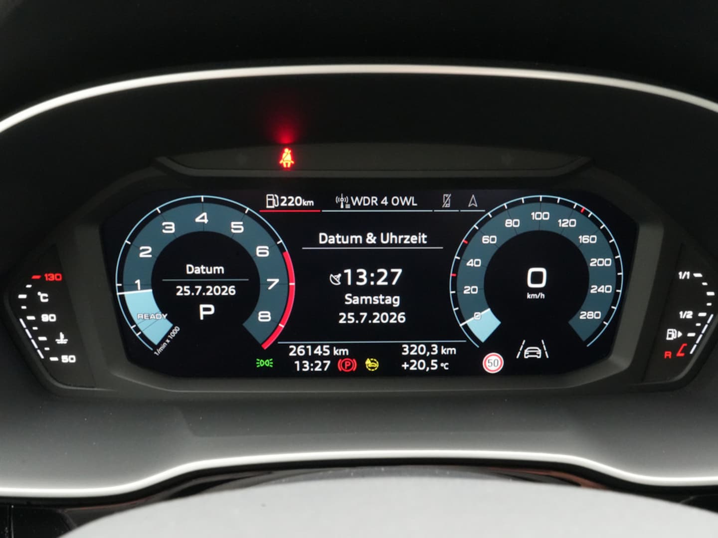Bild über Audi Q3 40 TFSI quattro S tronic - für weitere Informationen kontaktieren Sie den Audi Partner