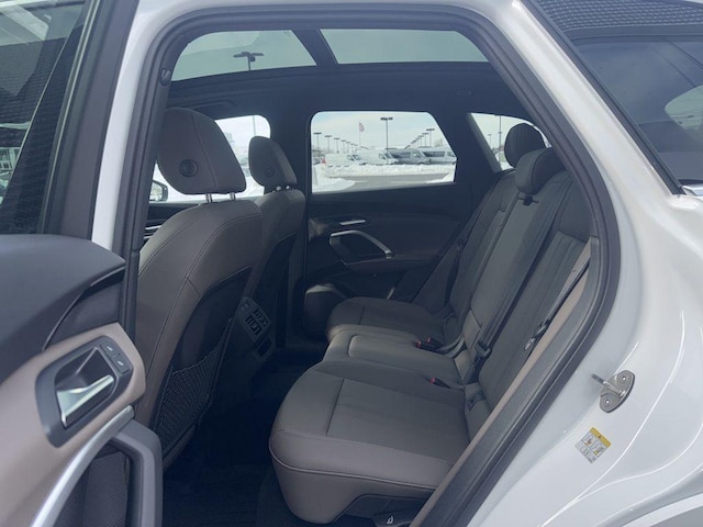 2025 Audi Q5 Premium - Photo 17