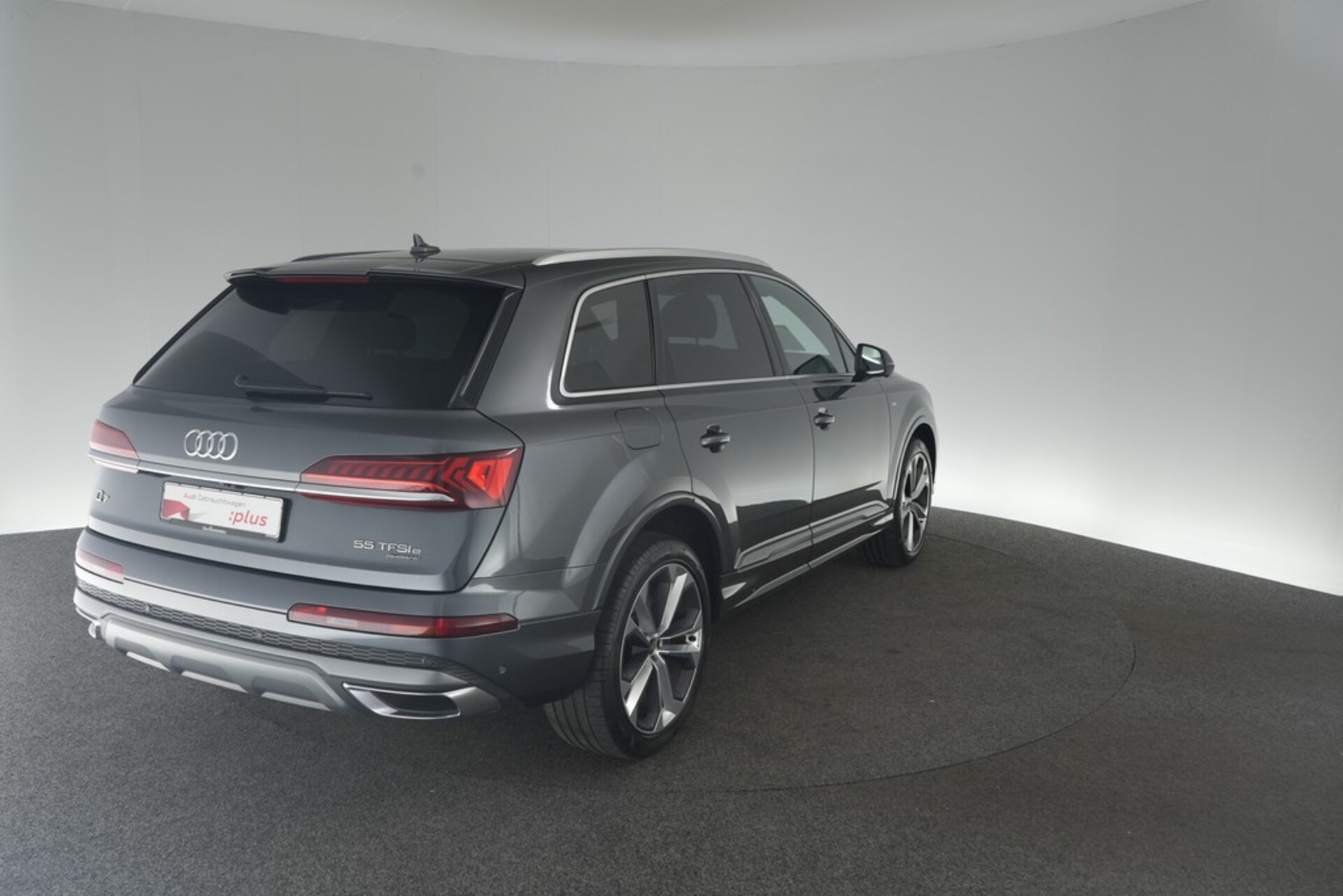Audi Q7 SUV TFSI e S line