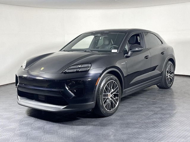 2025 Porsche Macan Electric