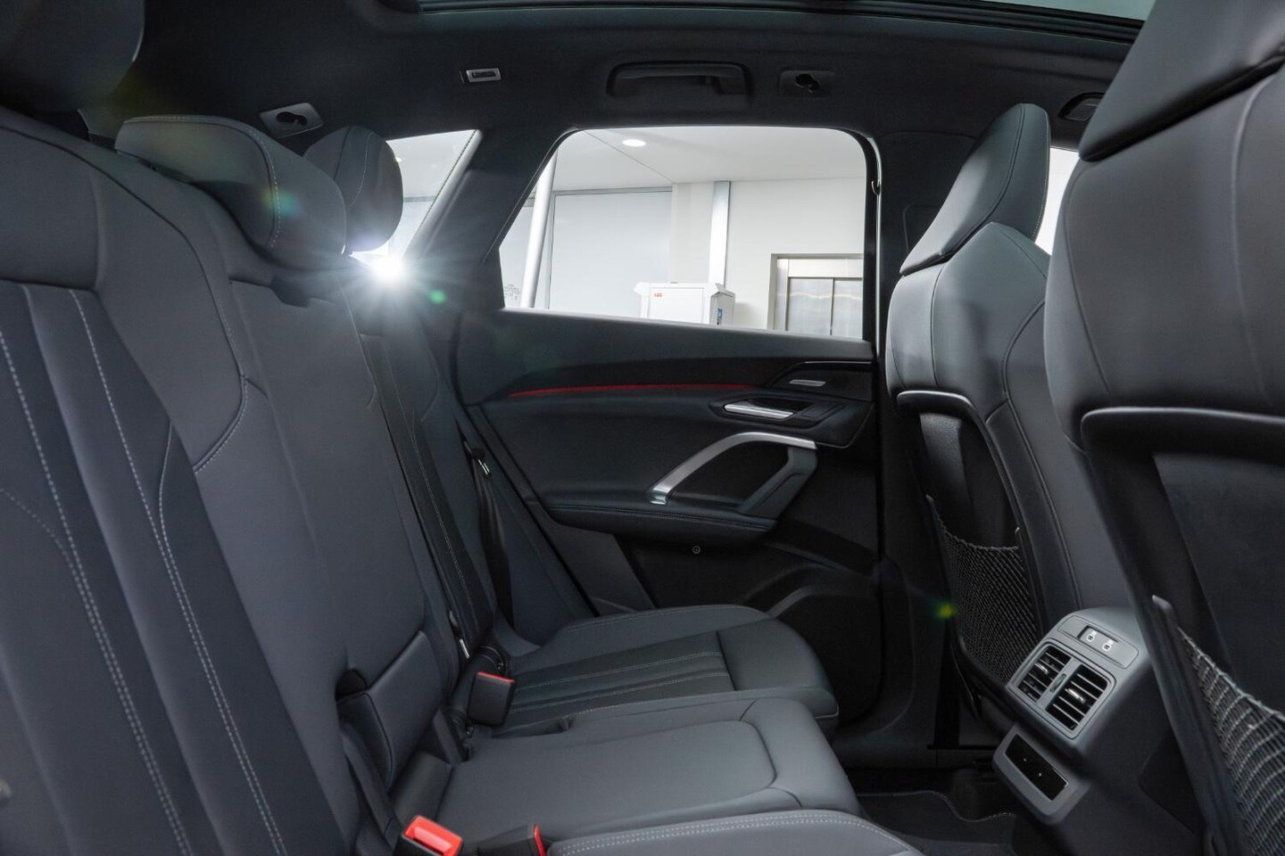 Image about Audi Q5 SUV TDI quattro 150 kW sport