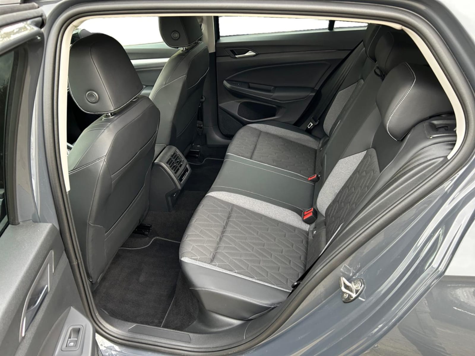 Volkswagen Golf – Bild 10