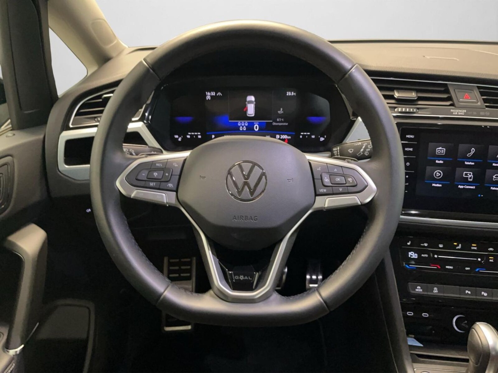 Volkswagen Touran – Bild 9