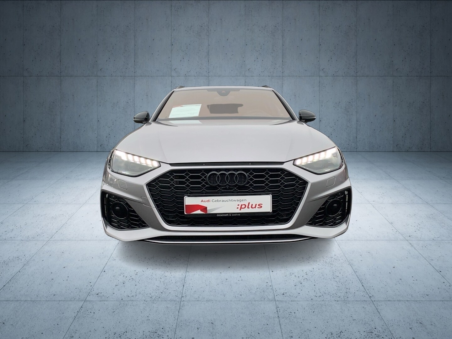 Image about Audi RS 4 Avant TFSI quattro tiptronic
