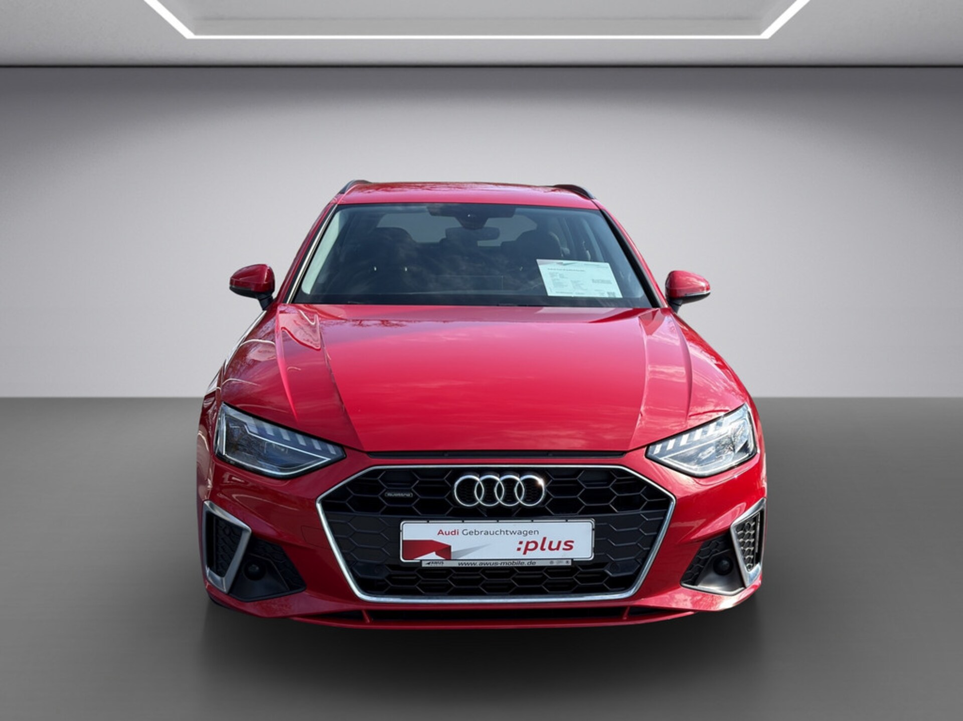 Audi A4 Avant S line