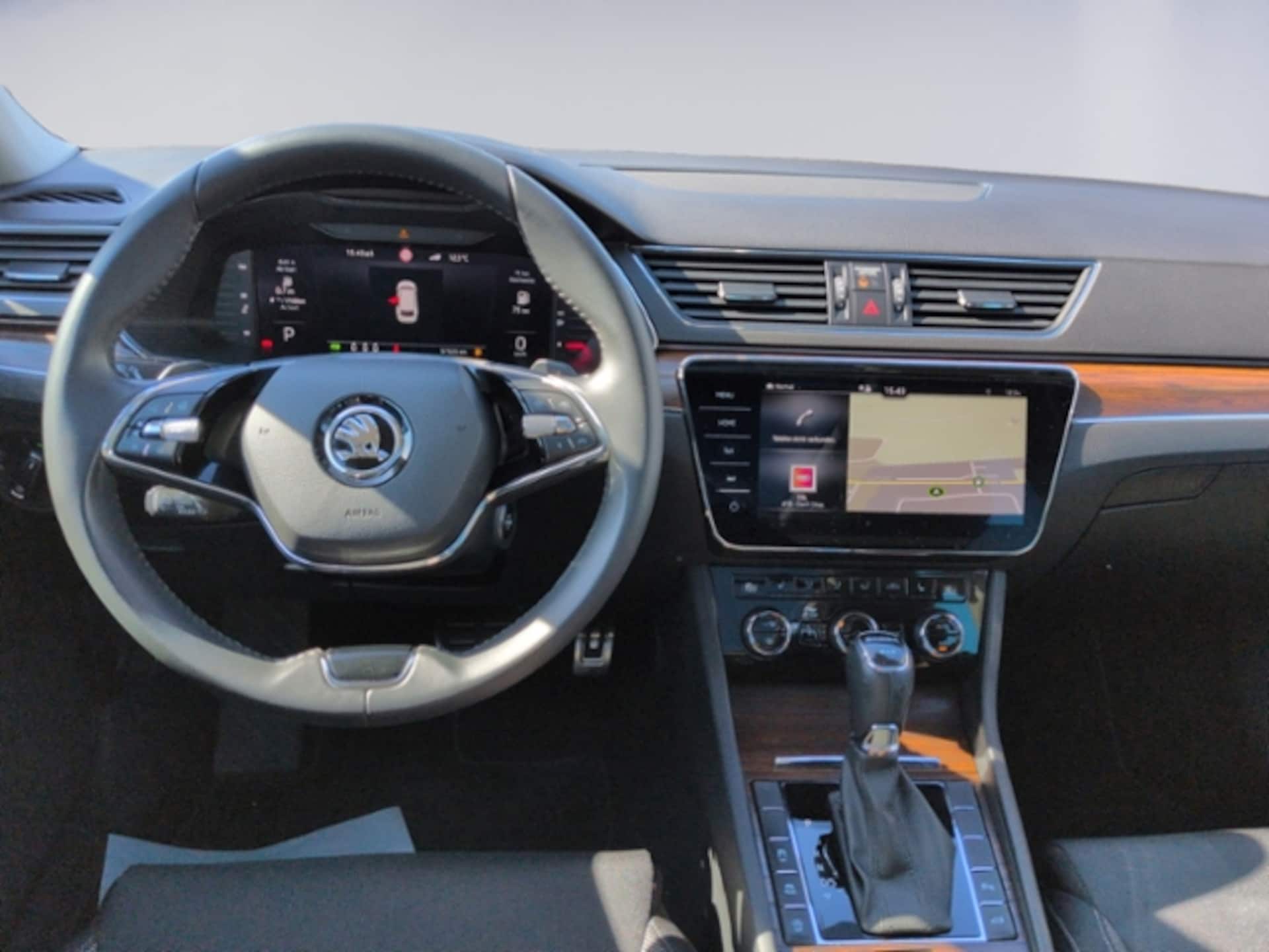 Skoda Superb Combi Scout
