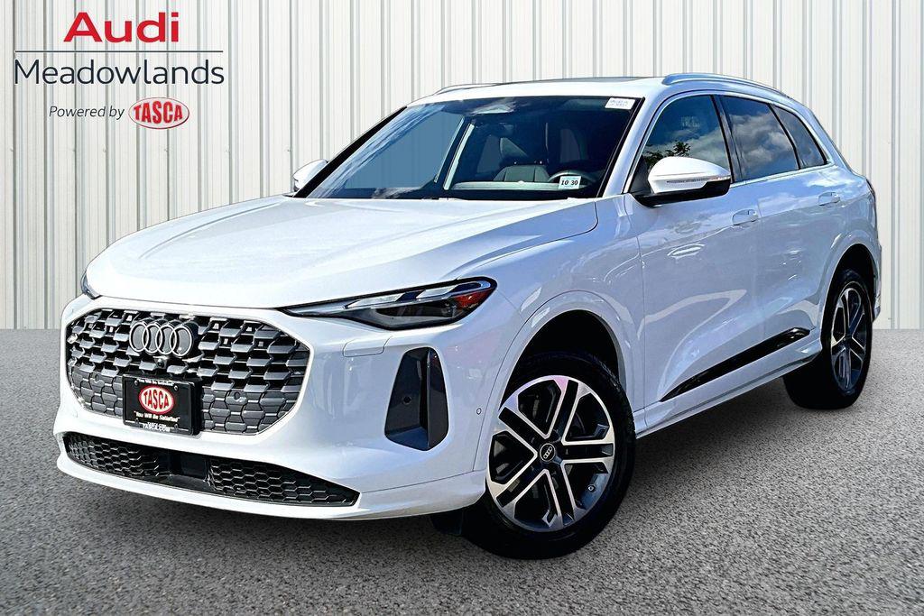 2025 Audi Q5 Premium quattro's photo