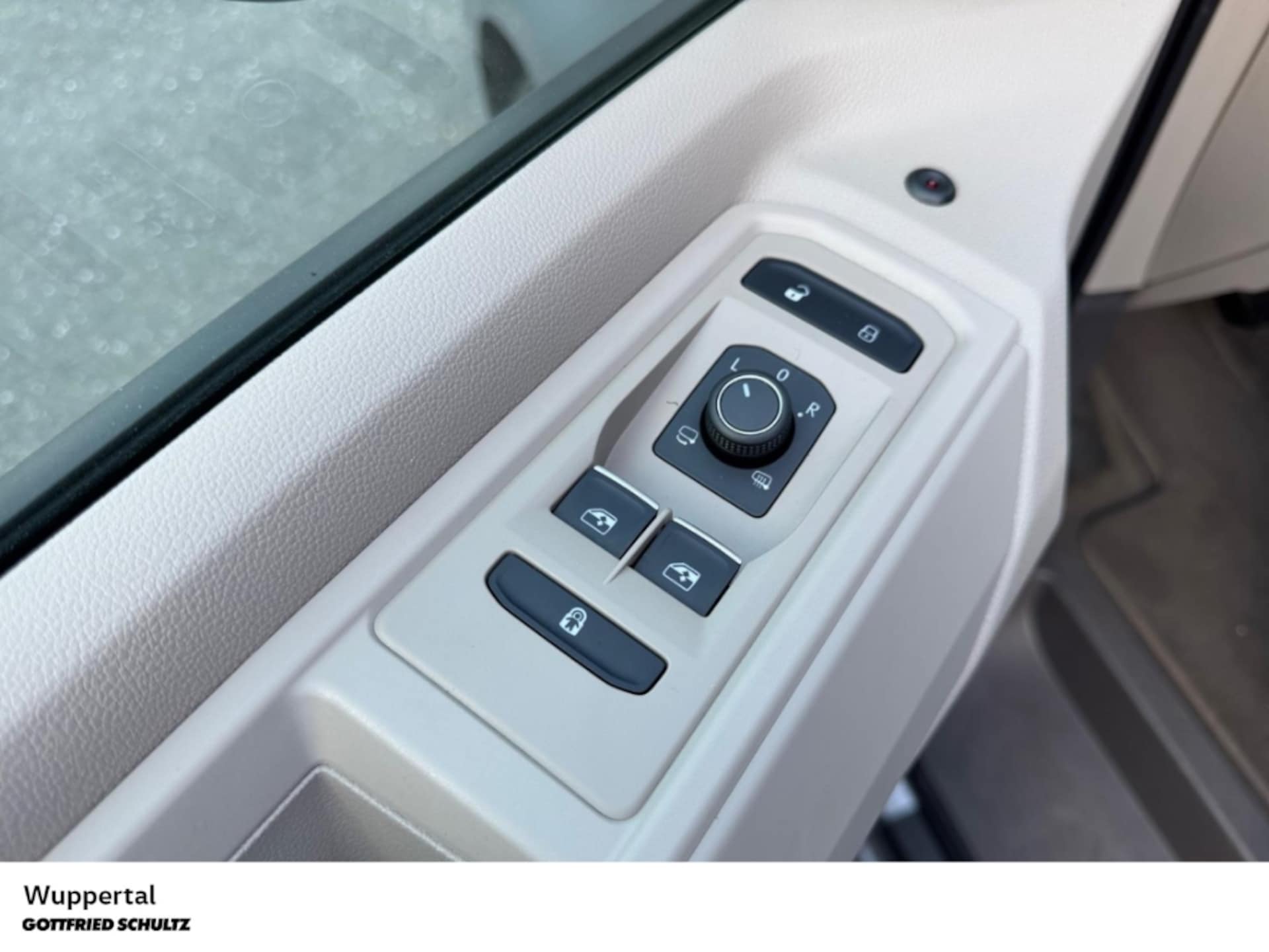 Volkswagen Multivan Life