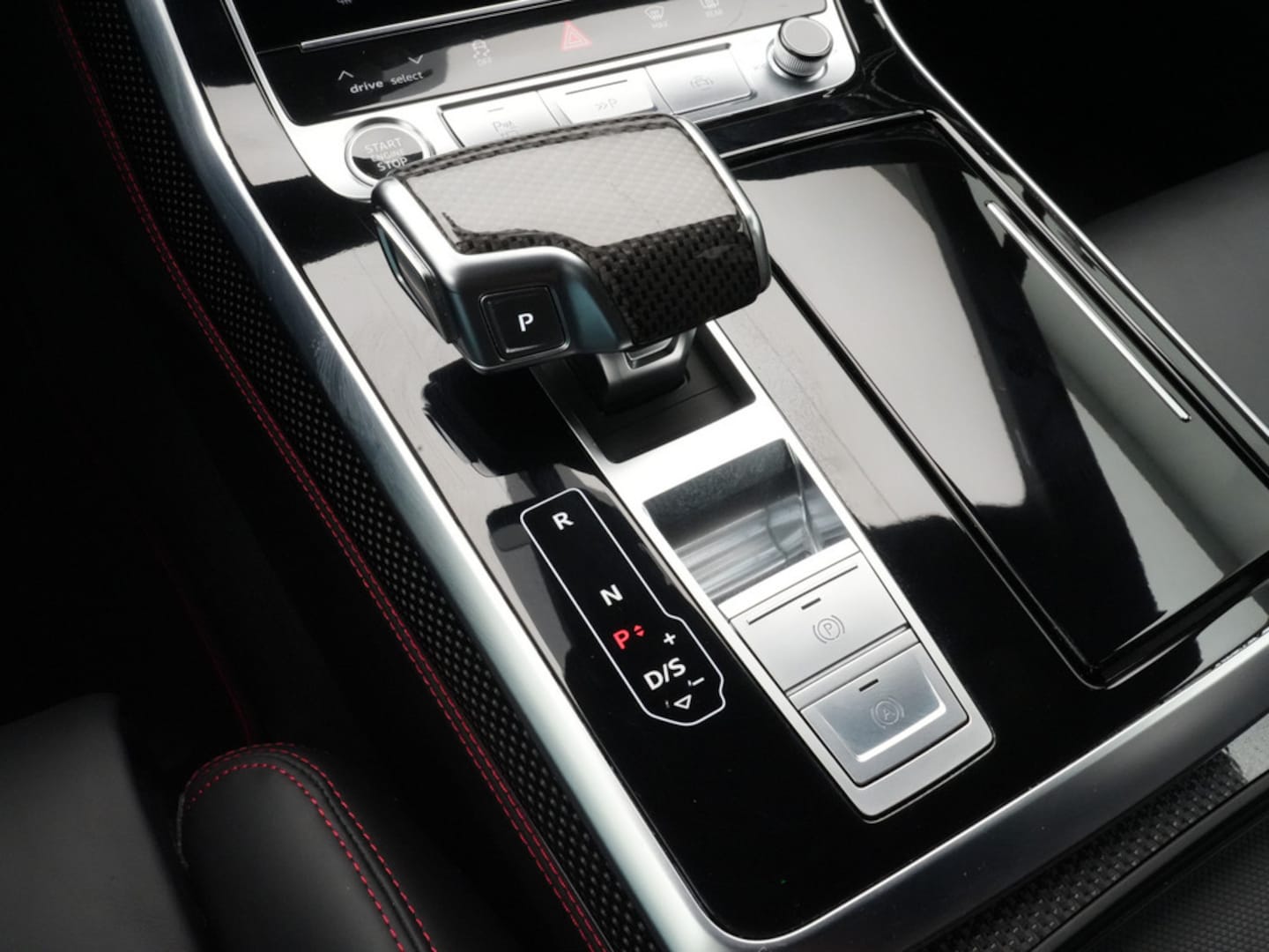 Bild über Audi Q7 competition plus 50 TDI quattro tiptronic - für weitere Informationen kontaktieren Sie den Audi Partner