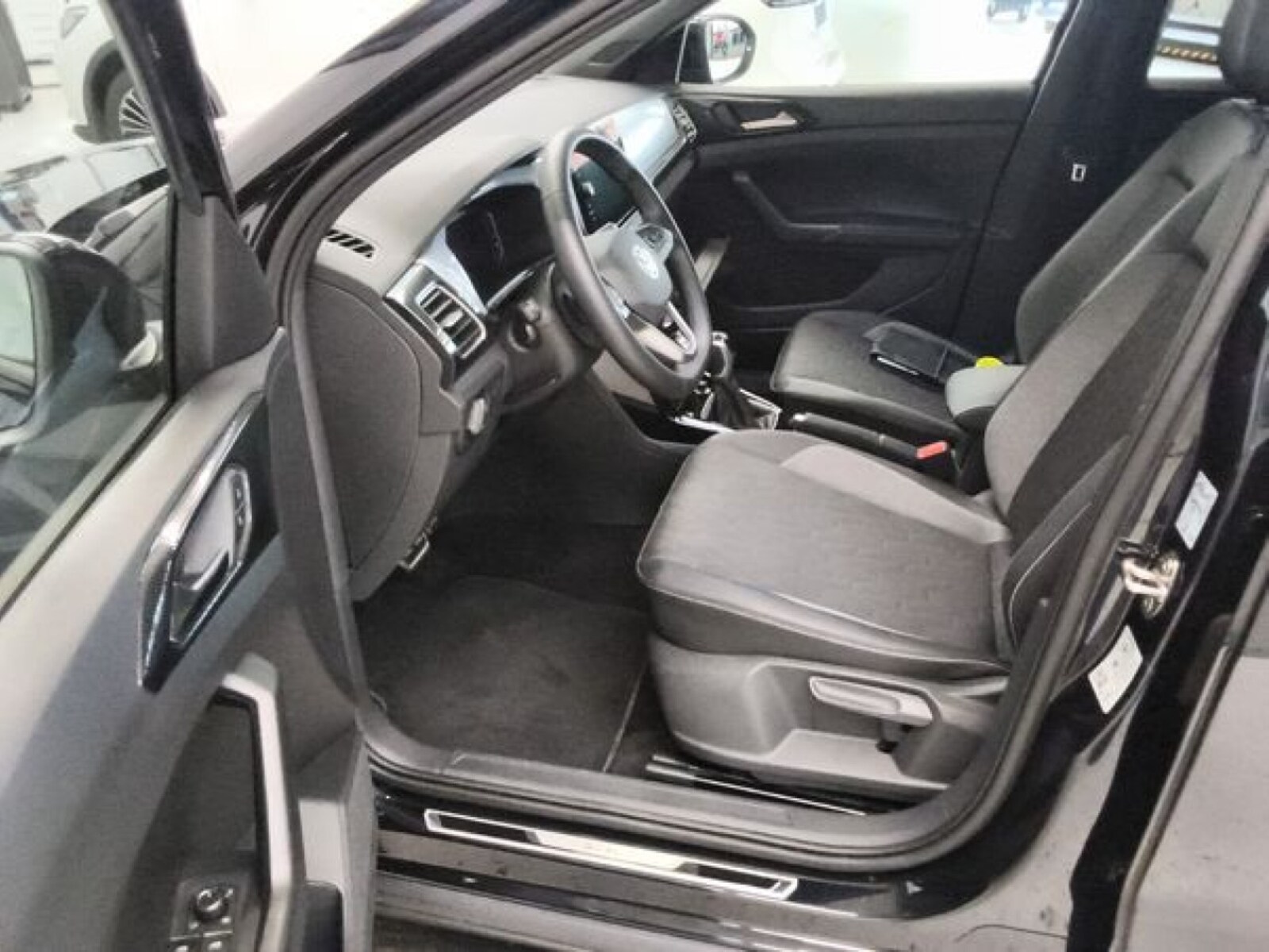 Volkswagen T-Cross – Bild 9
