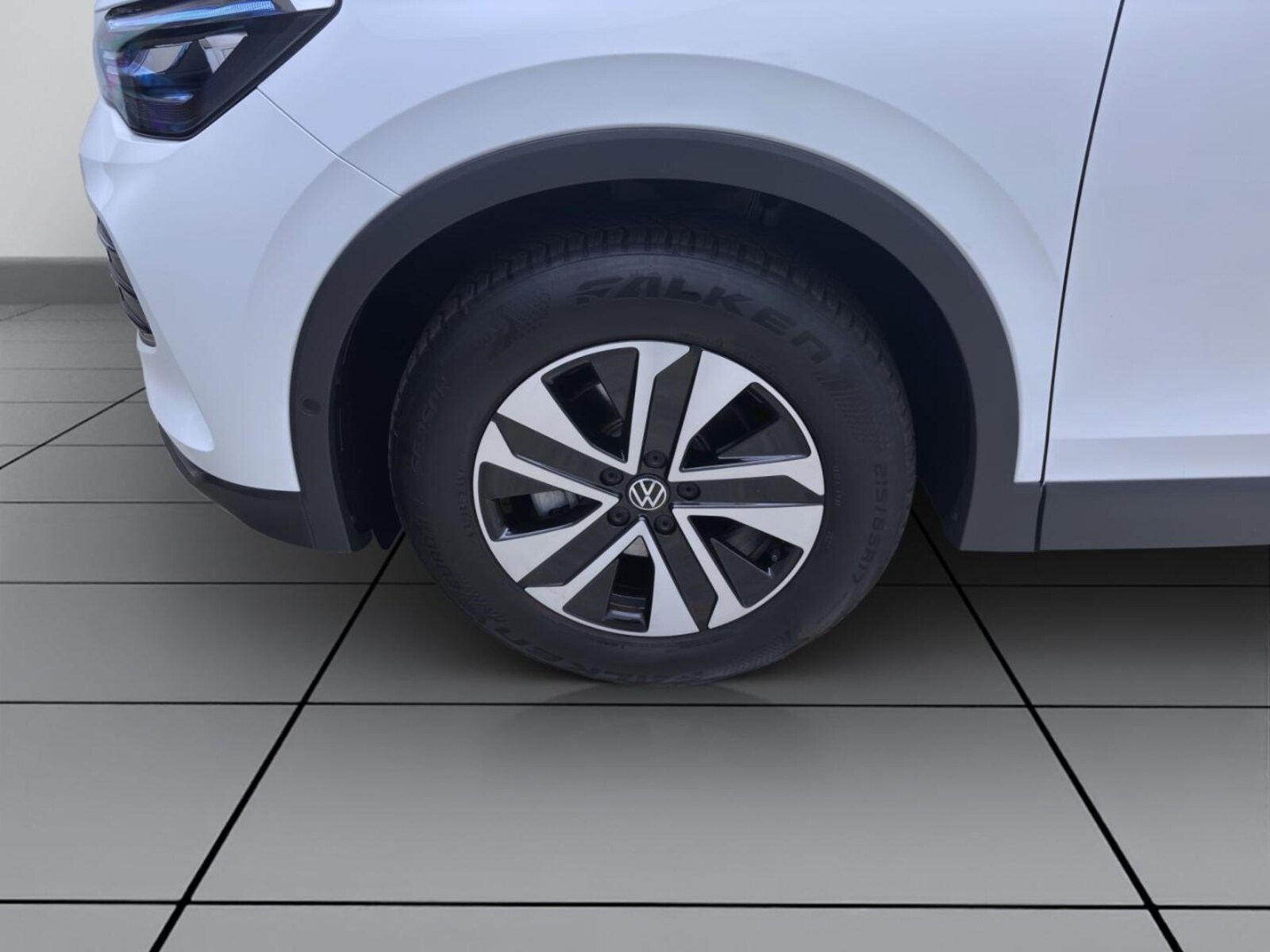 Volkswagen Tiguan – Bild 9