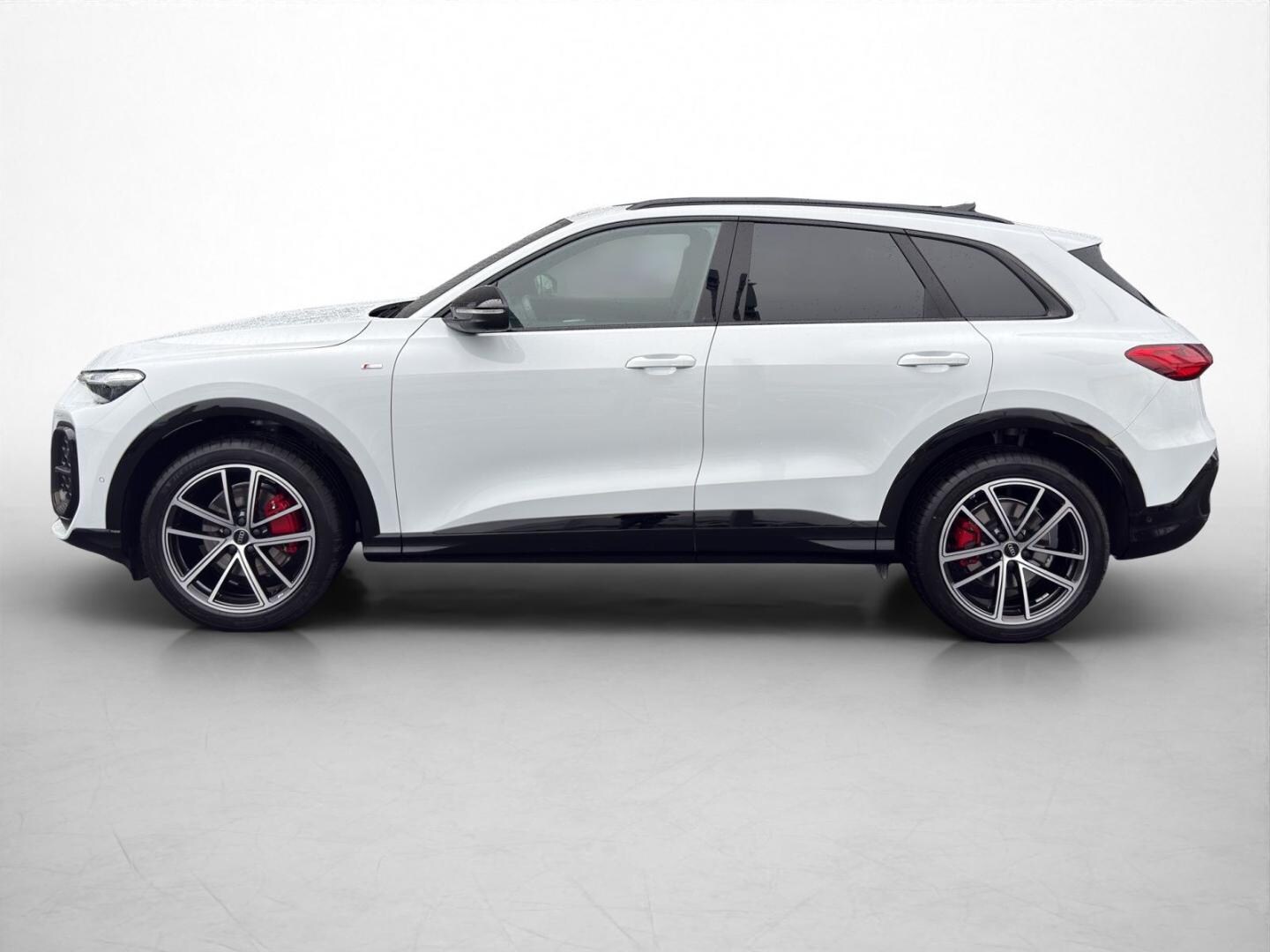 Bild über Audi Q5 SUV TFSI 150 kW S tronic - für weitere Informationen kontaktieren Sie den Audi Partner
