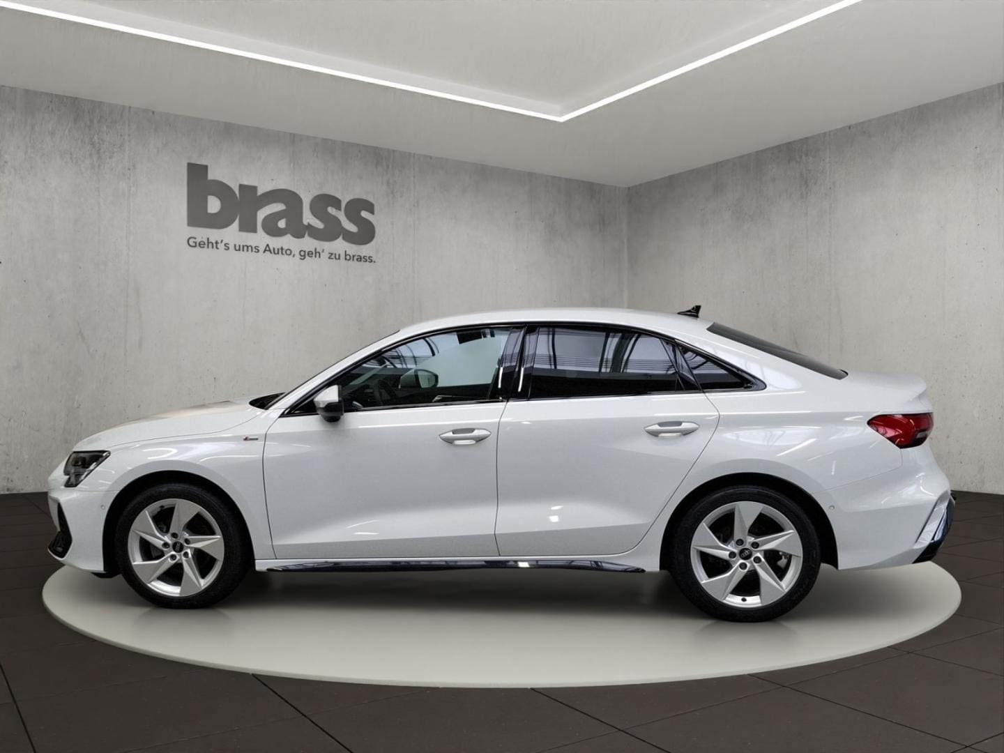Bild über Audi A3 Limousine S line TFSI S tronic - für weitere Informationen kontaktieren Sie den Audi Partner