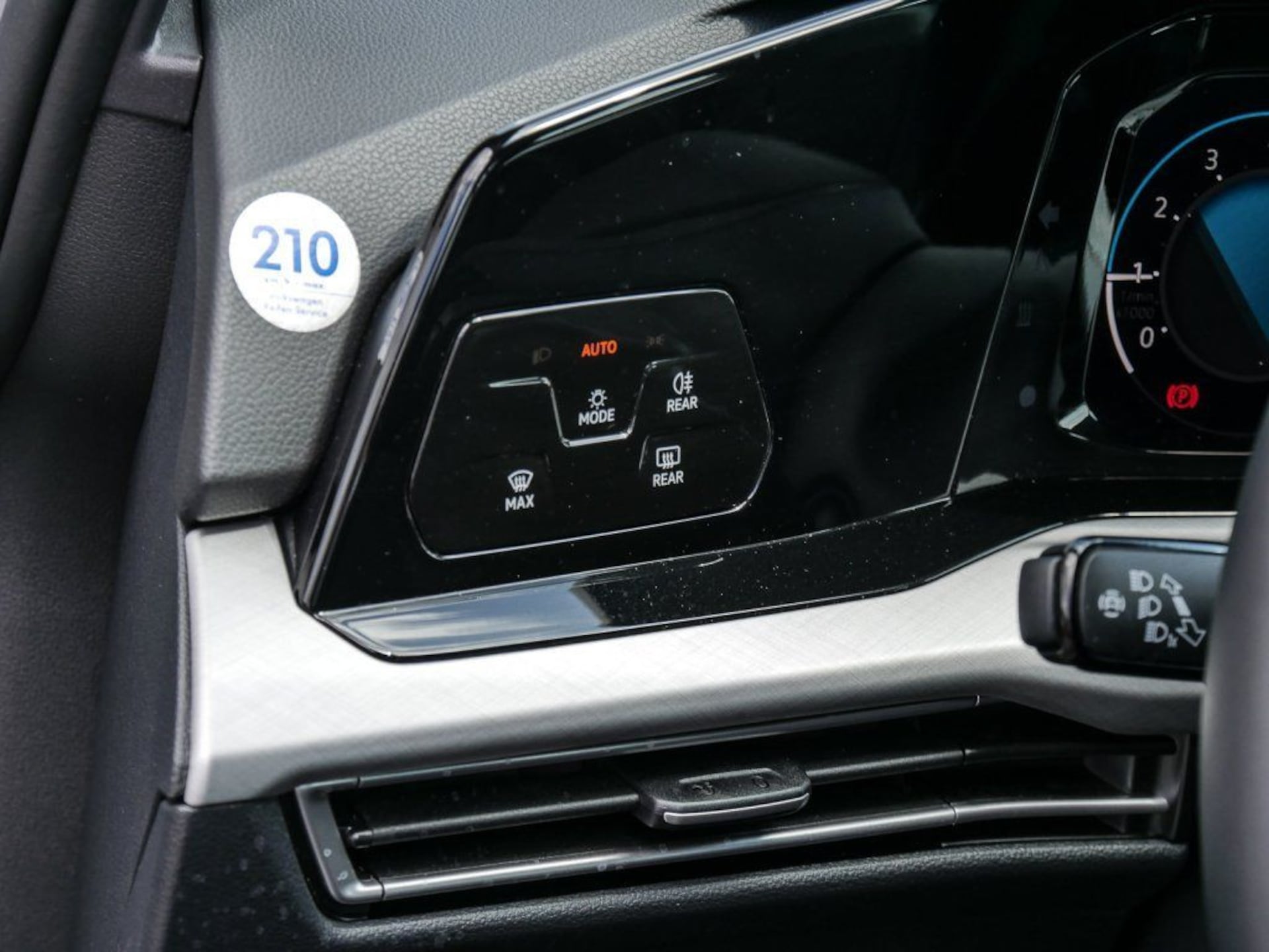 Volkswagen Golf Variant Life