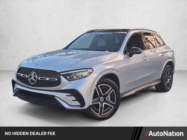 Photo of 2026 Mercedes-Benz GLC 300