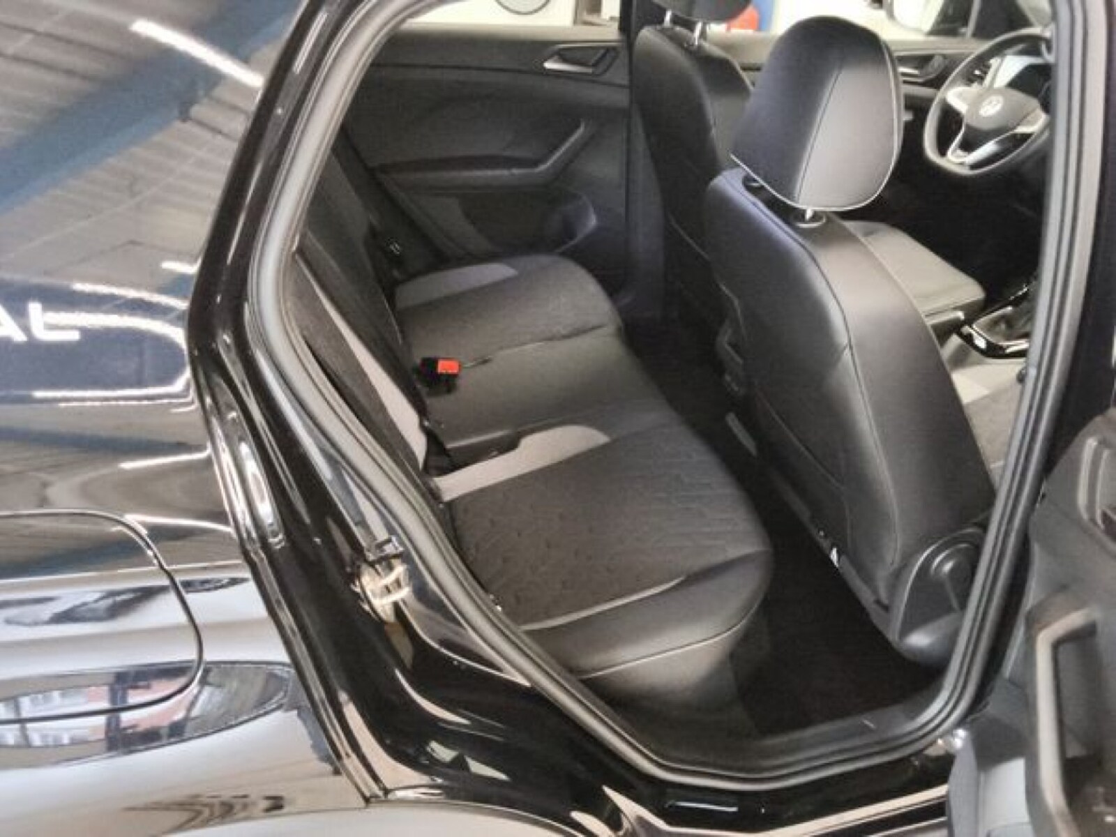 Volkswagen T-Cross – Bild 12