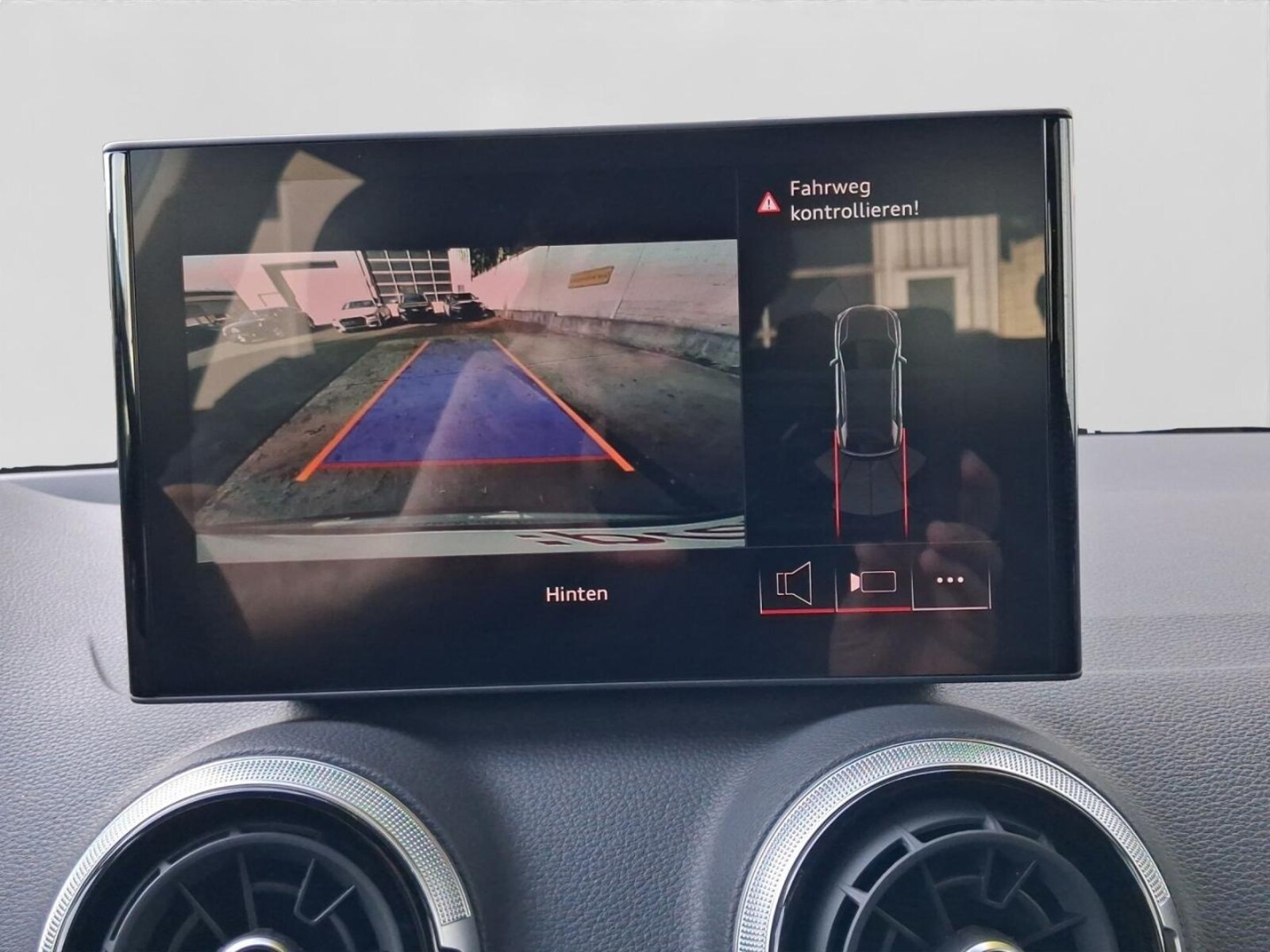 Audi Q2 – Bild 8