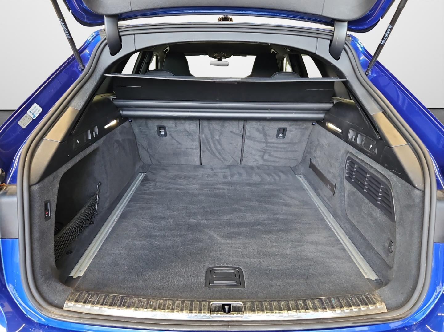 Image about Audi RS 6 Avant performance TFSI quattro tiptronic