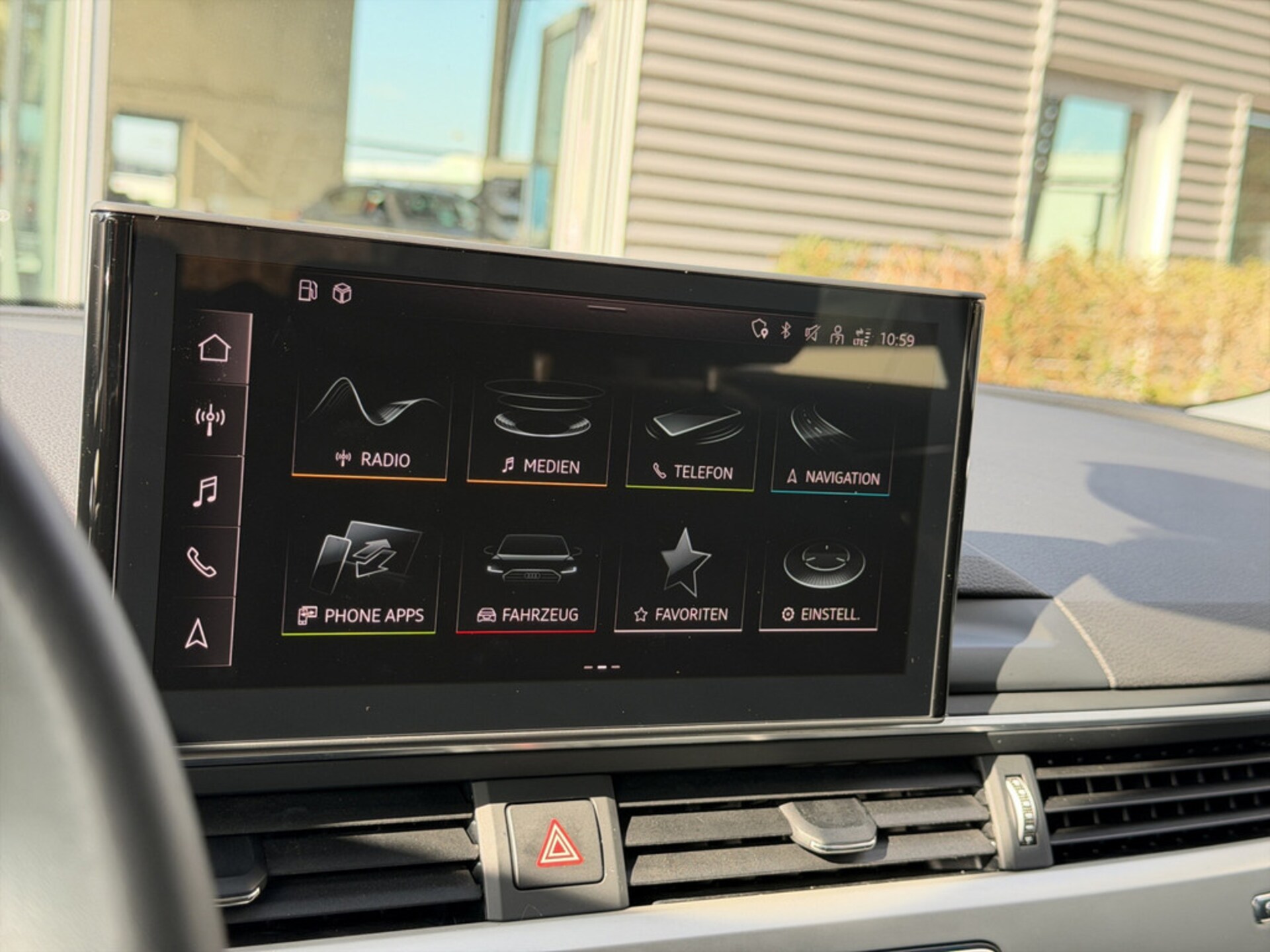 Audi A4 Avant S line