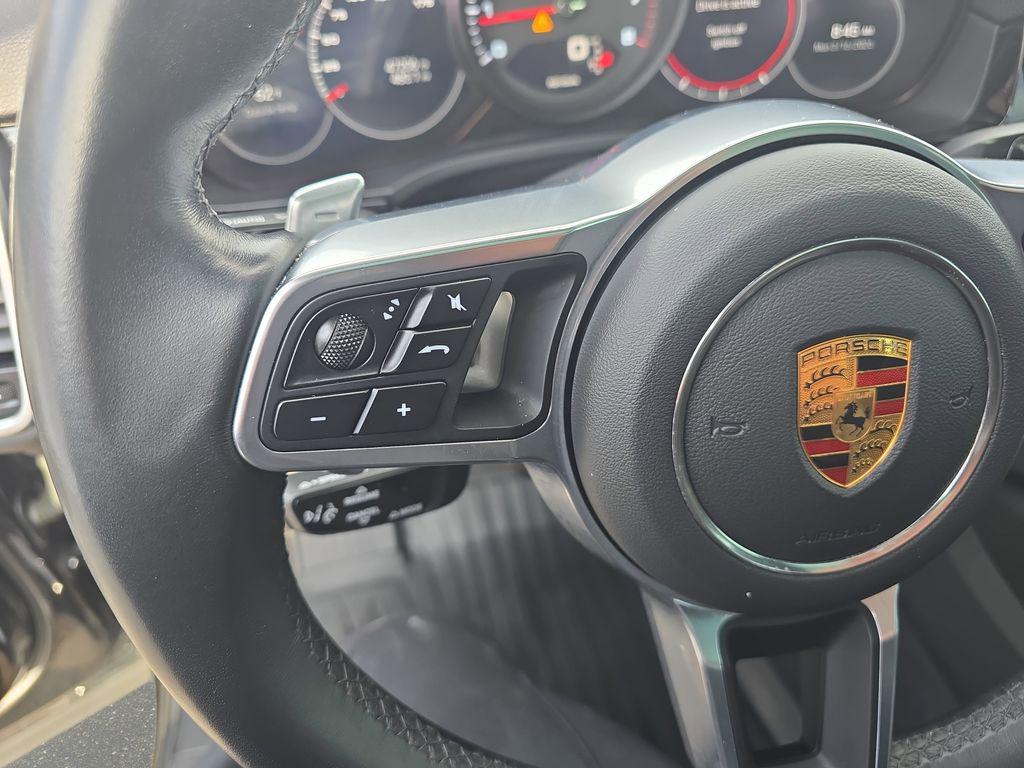 2023 Porsche Cayenne Base - Photo 20