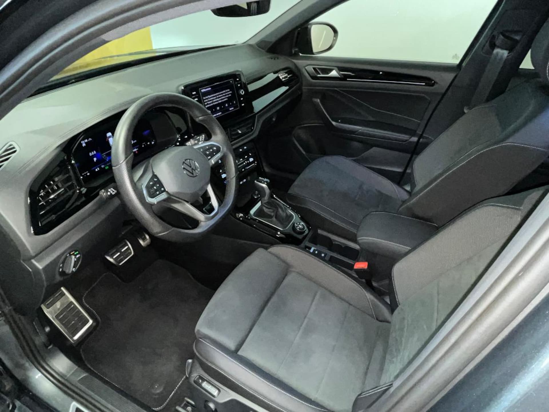 Volkswagen T-Roc R-Line