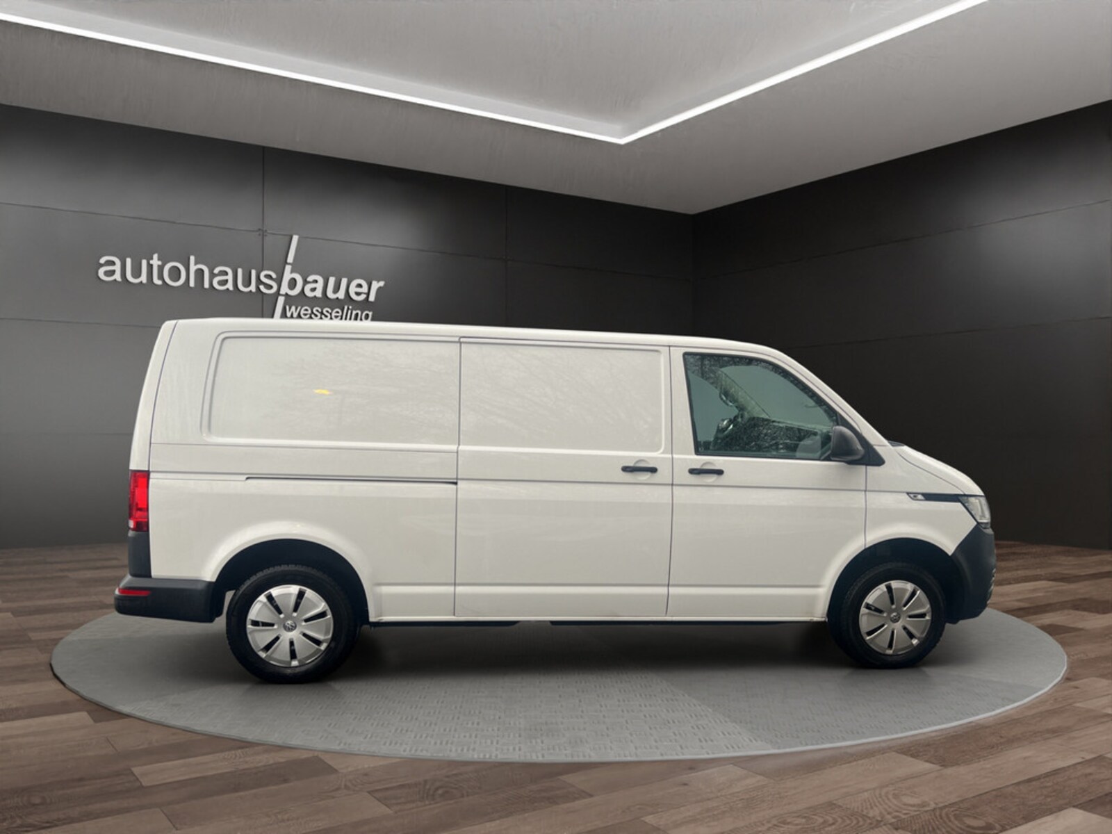 Volkswagen T6.1 Transporter Kasten langer Radstand – Bild 8
