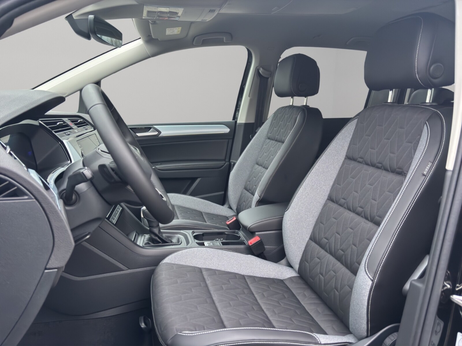 Volkswagen Touran – Bild 7