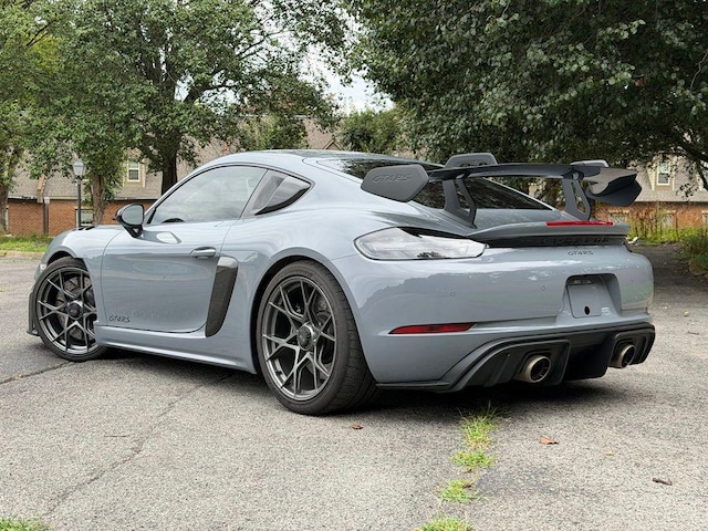 2024 Porsche 718 Cayman
