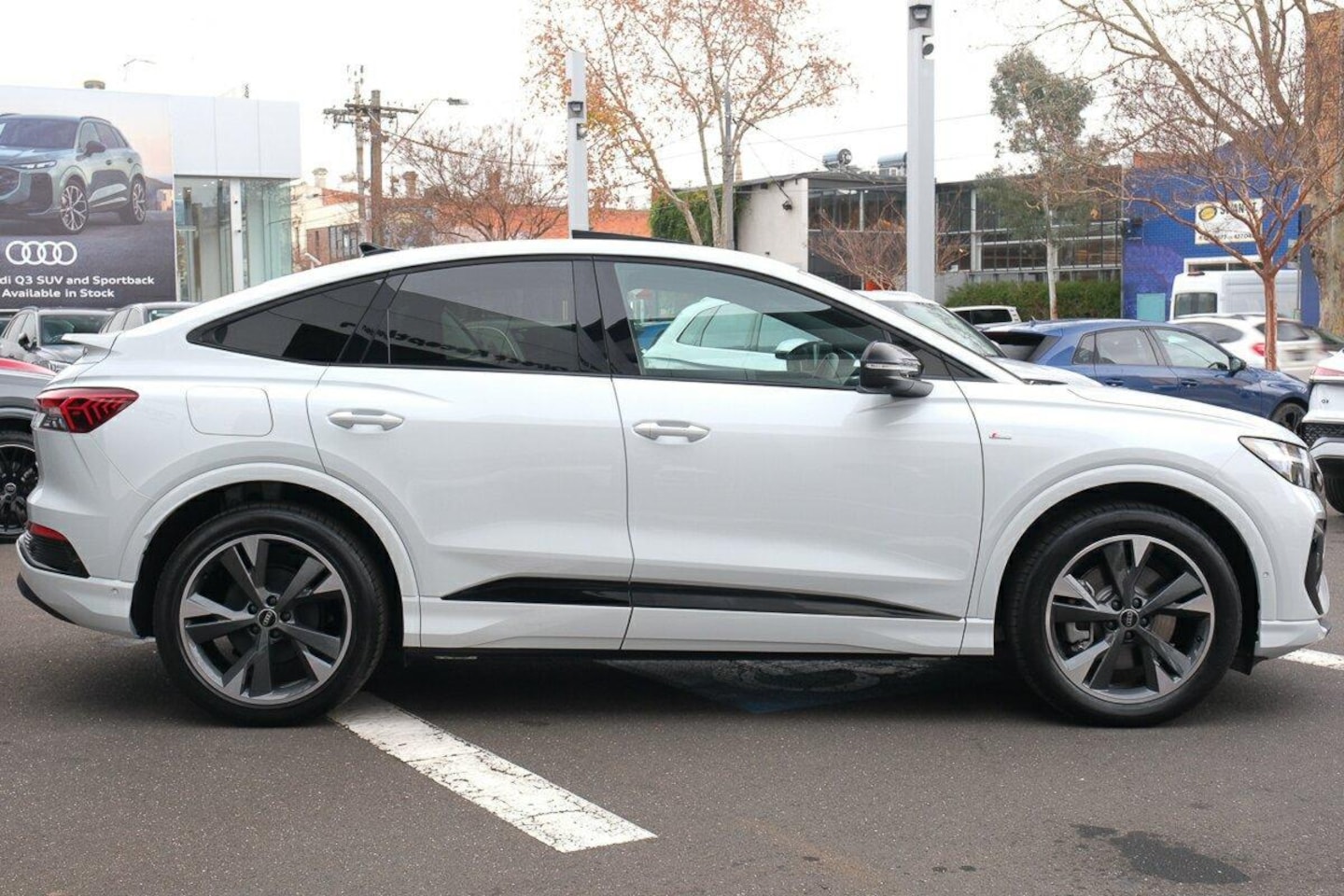 Image about Audi Q4 Sportback e-tron e-tron