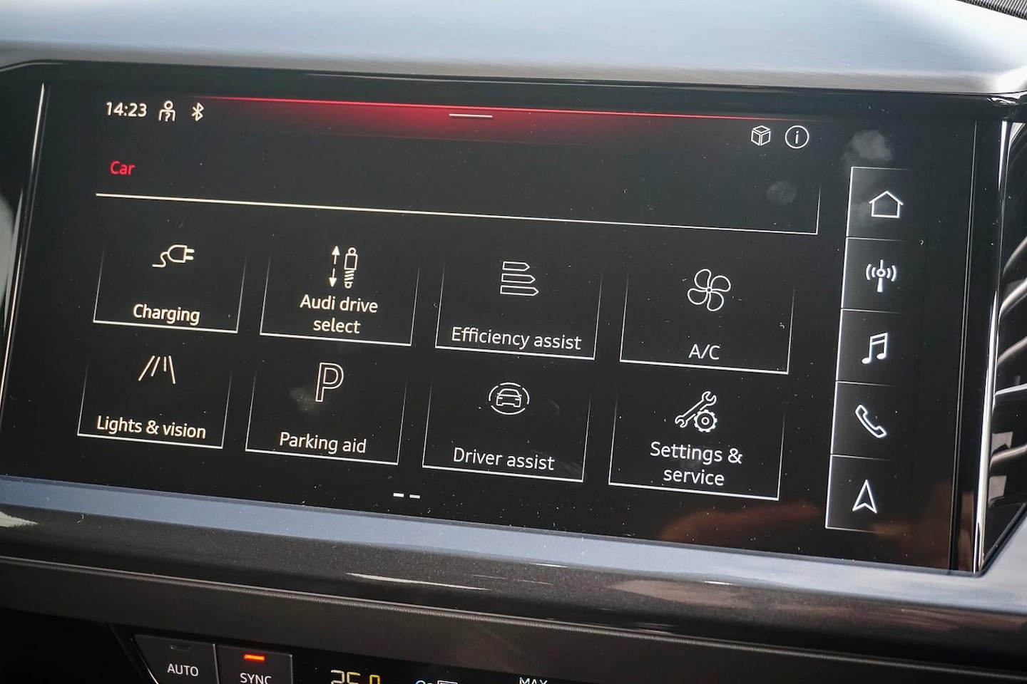 Image about Audi Q4 e-tron e-tron