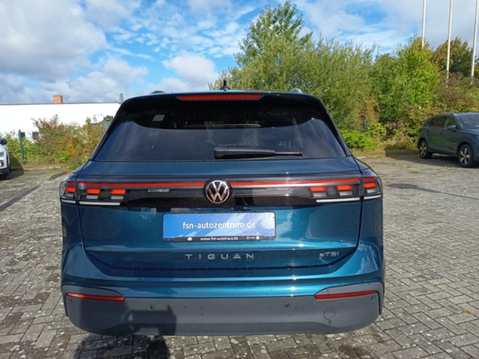Volkswagen Tiguan – Bild 15