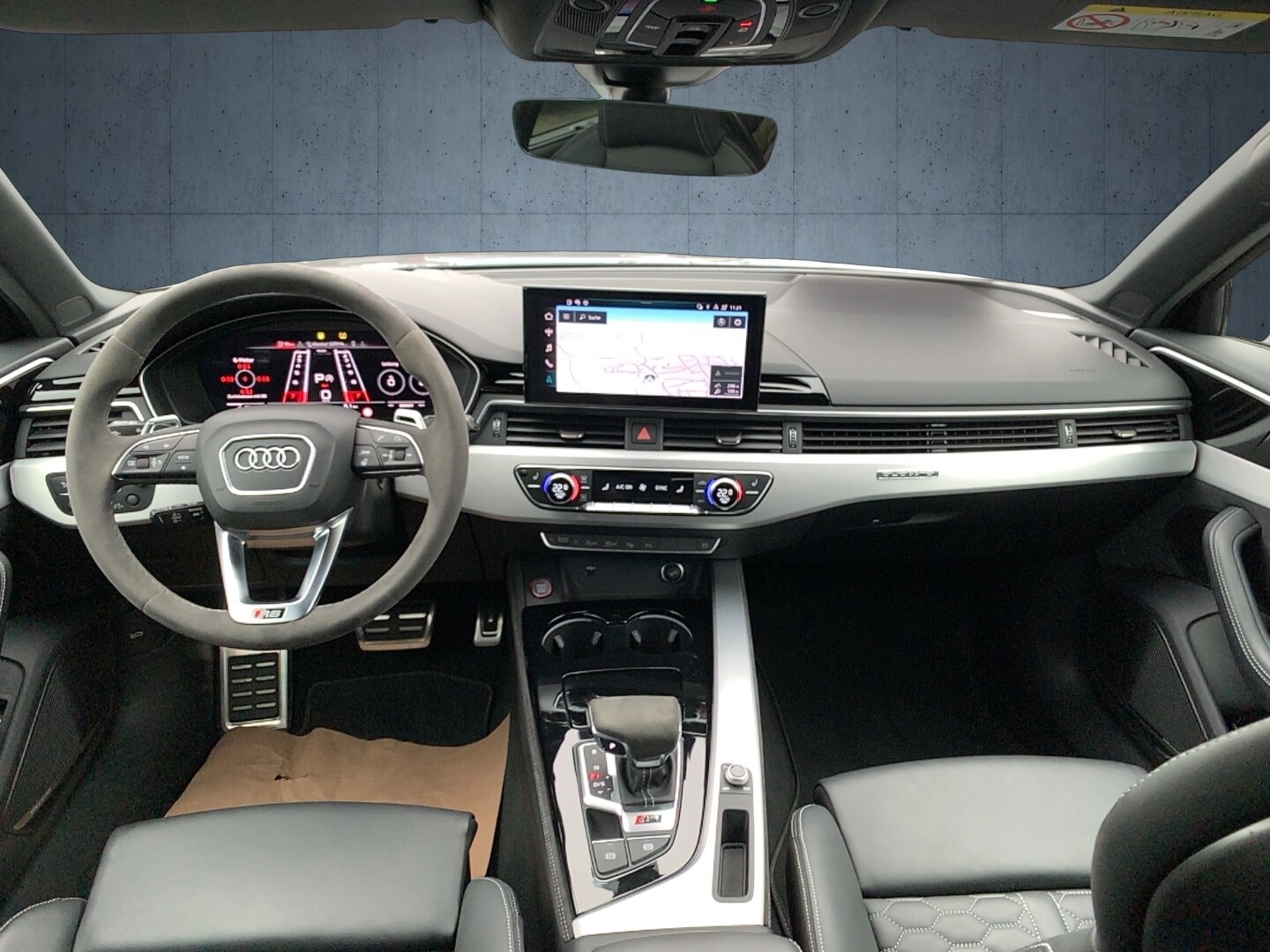 Image about Audi RS 4 Avant TFSI quattro tiptronic