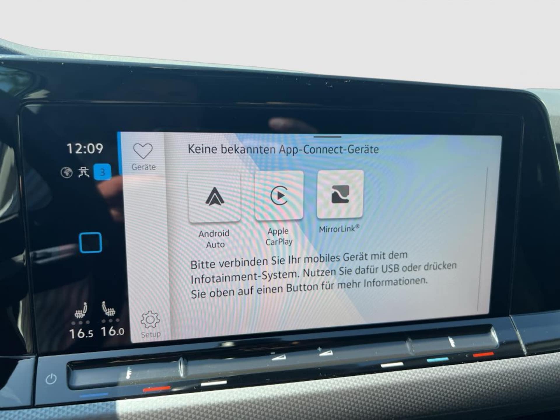 Volkswagen Golf Active