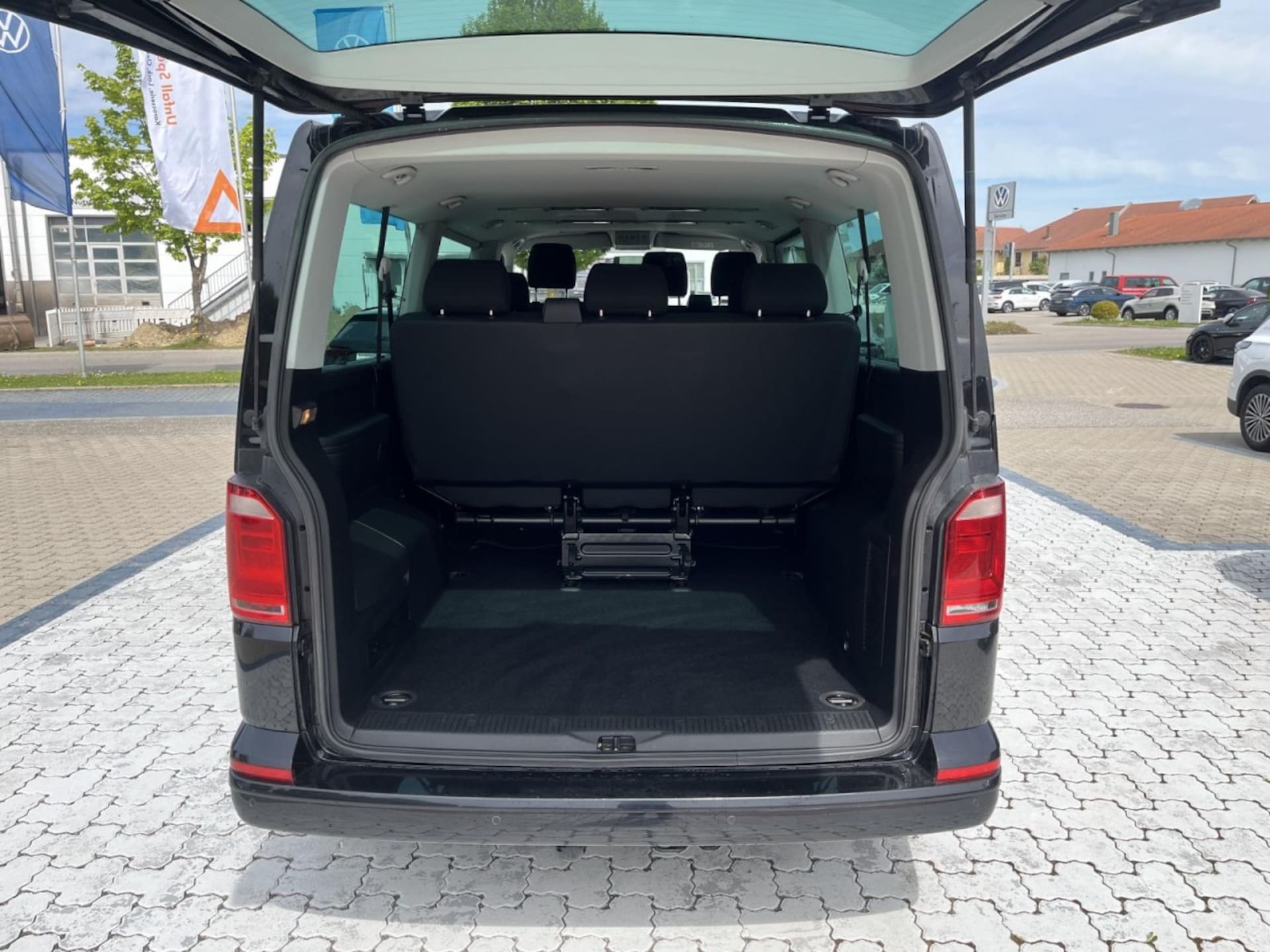 Volkswagen T6 Caravelle langer Radstand Comfortline