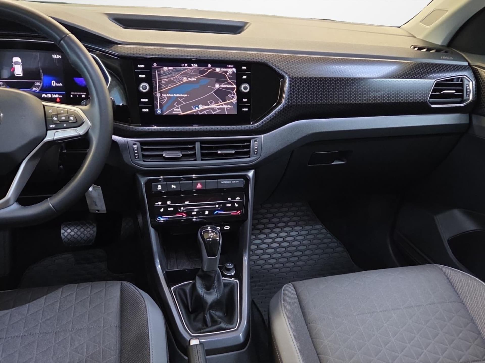 Volkswagen T-Cross Style