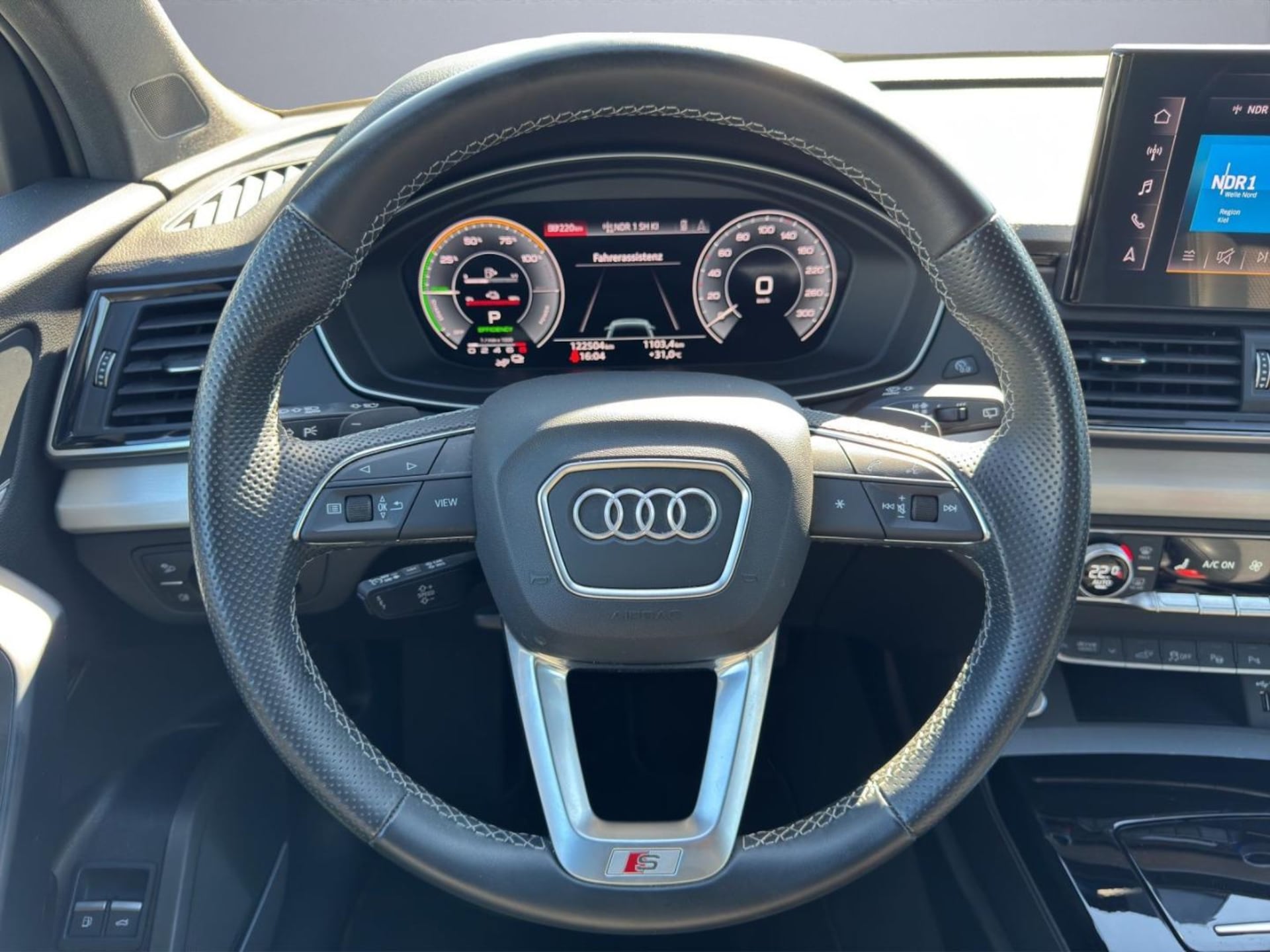 Audi Q5 TFSI e S line