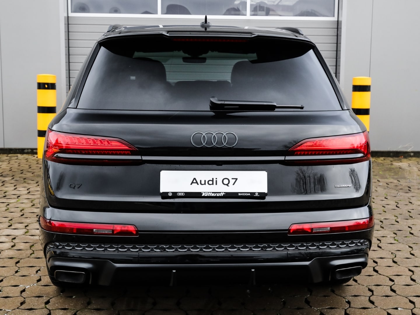 Bild über Audi Q7 SUV TFSI e S line business TFSI e quattro 290 kW tiptronic - für weitere Informationen kontaktieren Sie den Audi Partner