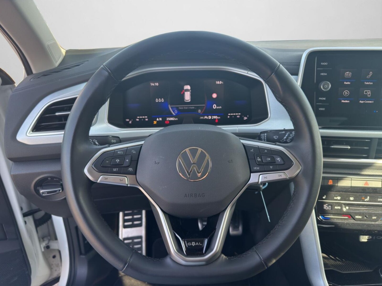 Volkswagen T-Roc – Bild 9