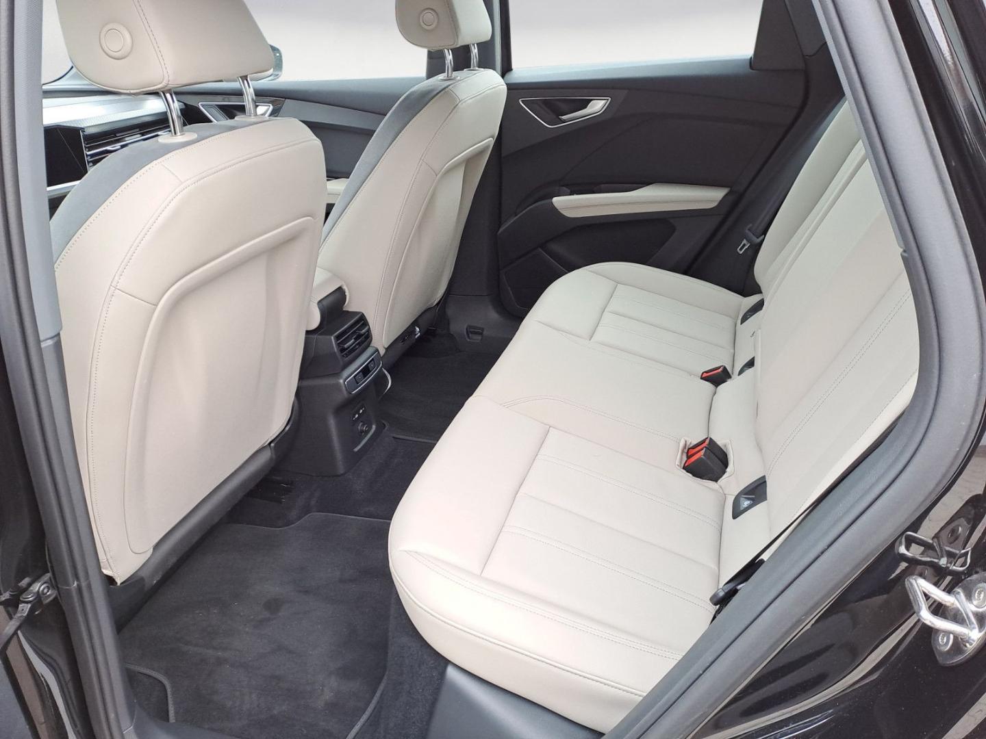 Image about Audi Q4 e-tron 35 e-tron 125 kW