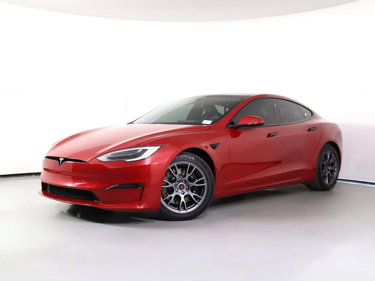 2021 Tesla Model S Plaid's photo