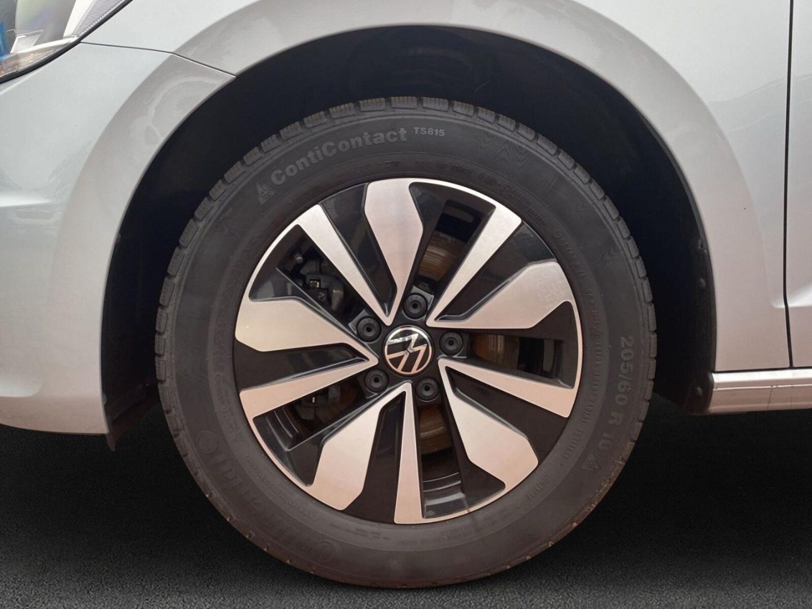 Volkswagen Touran – Bild 8